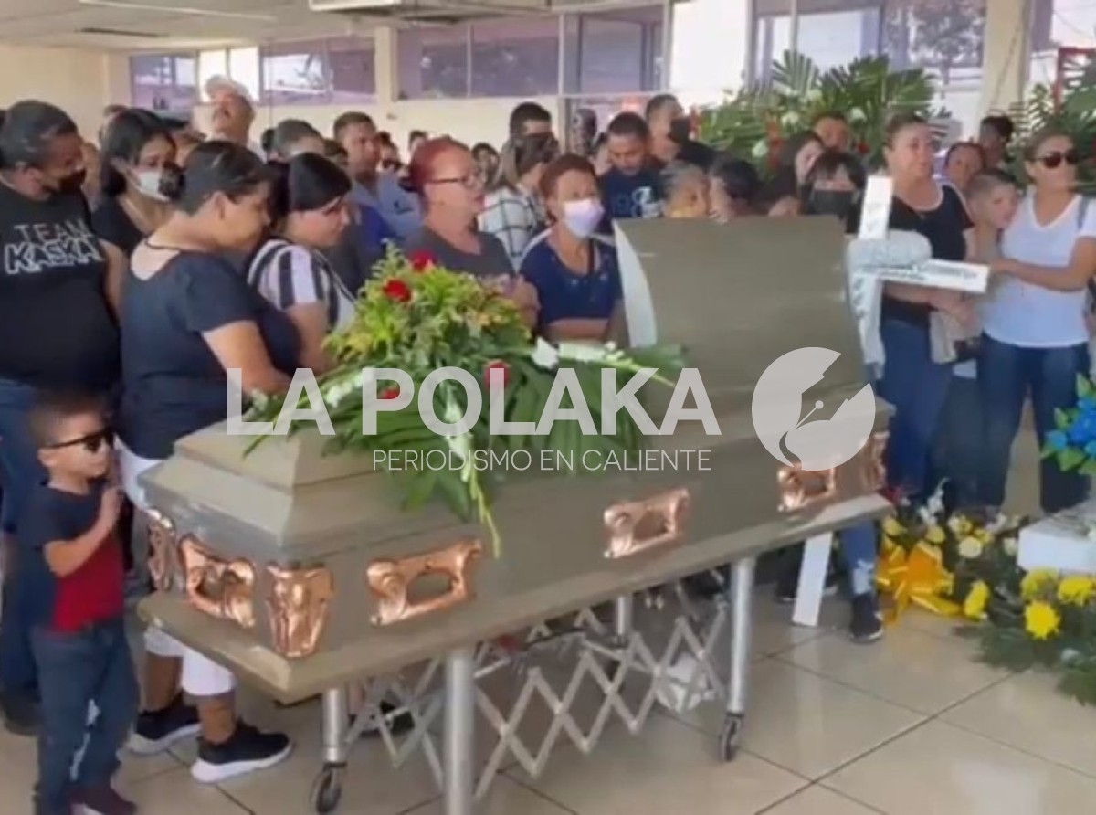 Funeral en Los Asaderos